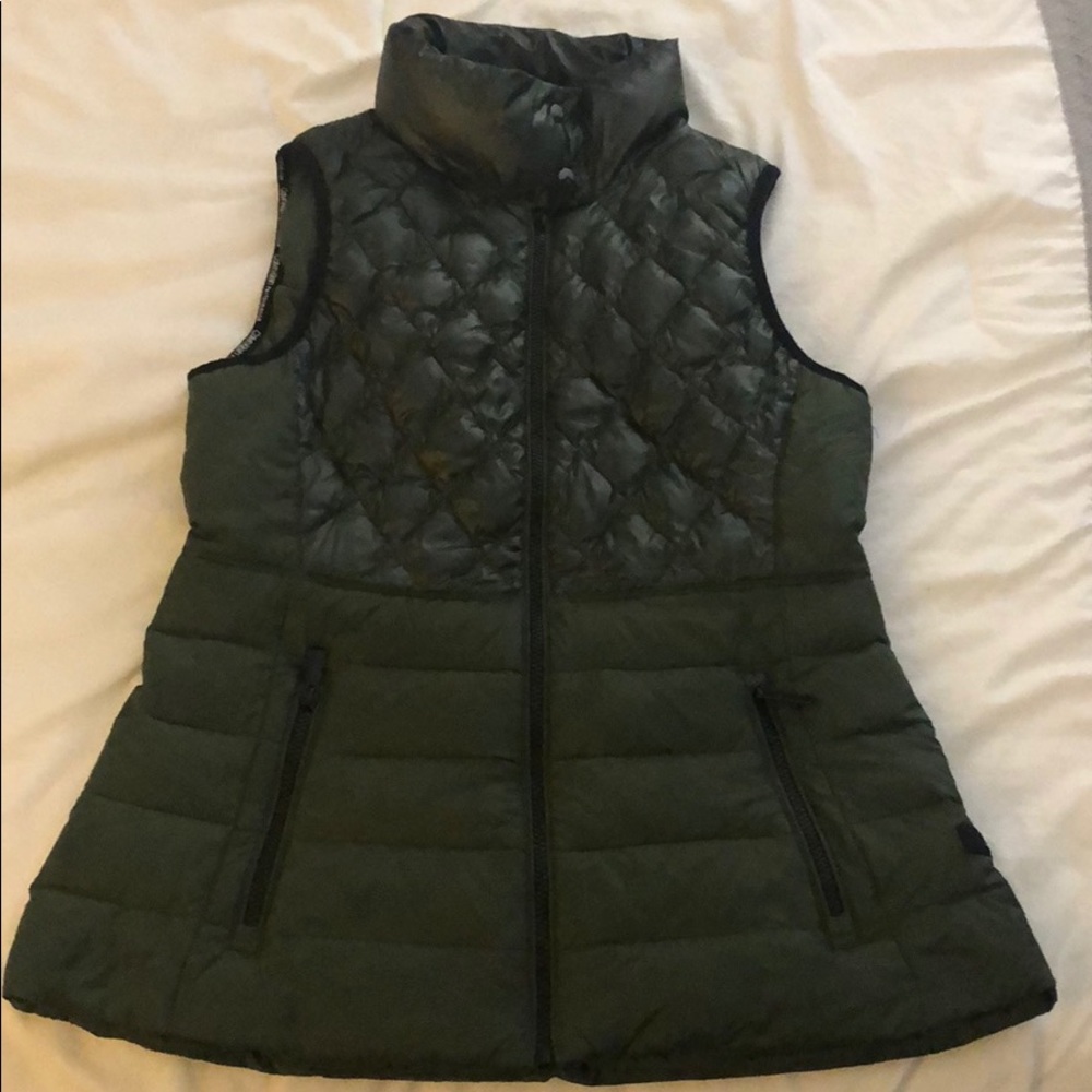 Calvin Klein Performance Form Fitting Puff Jacket - image 1